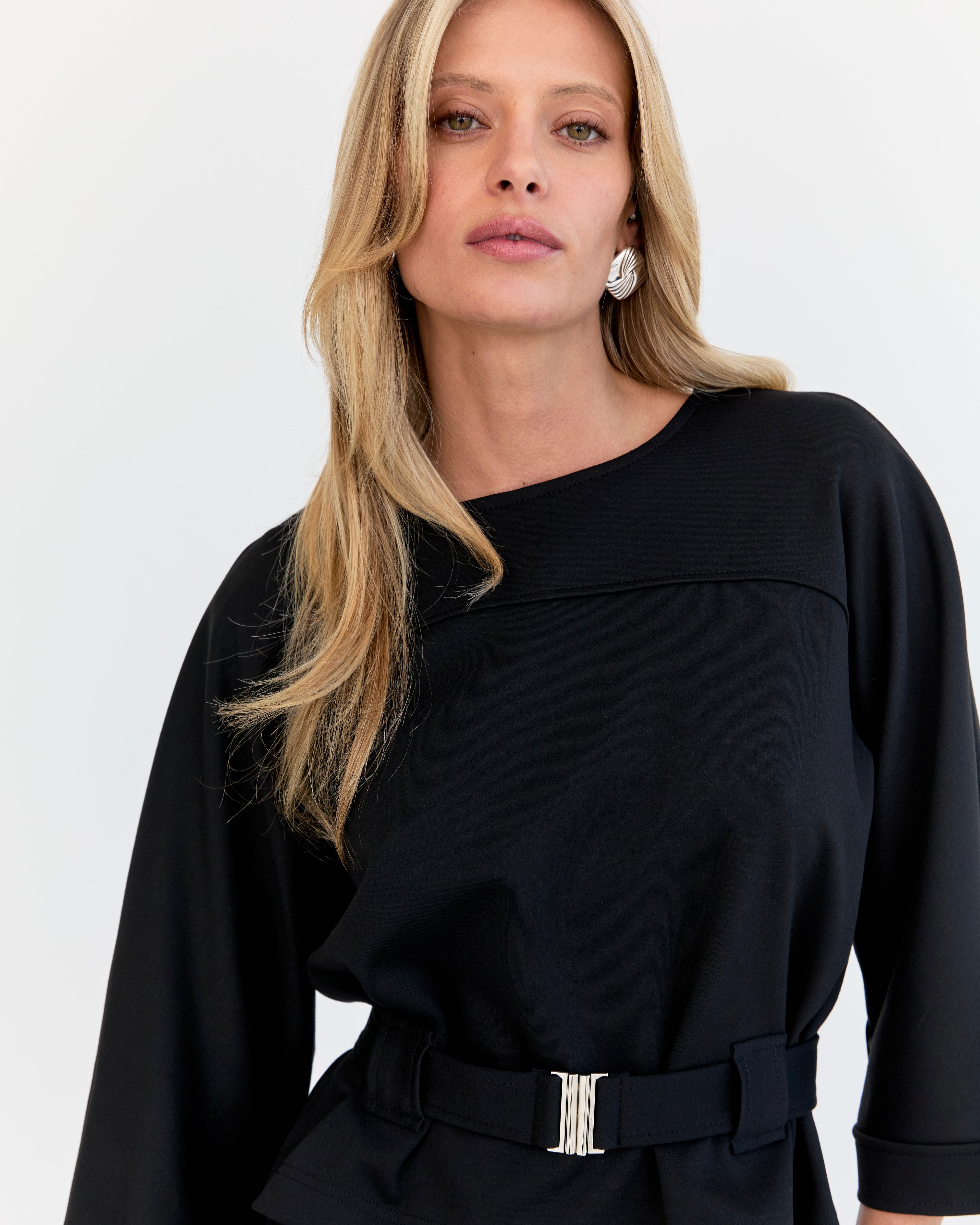 Ami Top - Black Ponte