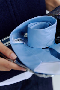Violeta Tie