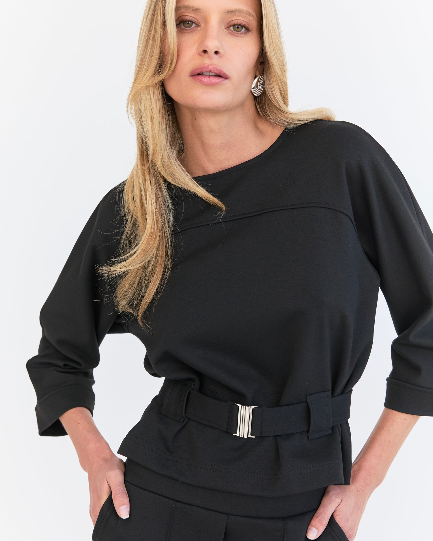 Ami Top - Black Ponte